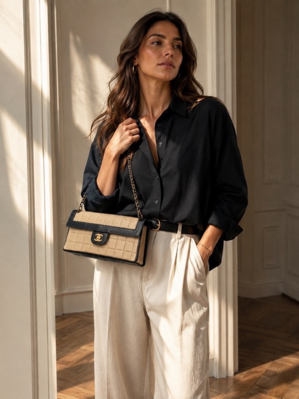 CHANEL Vintage Chocolate Bar Beige Lambskin Black Patent Shoulder Bag